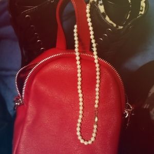 White akoya pearl necklace